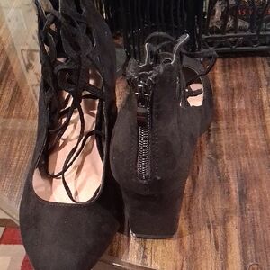 Elegant Black Women's Lace-Up Heels